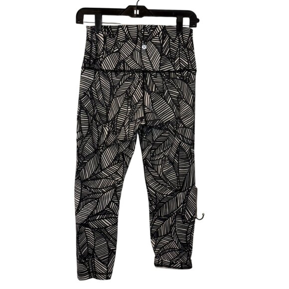 Lululemon Wunder Under Crop pants black and white women's size S - Picture 4 of 6